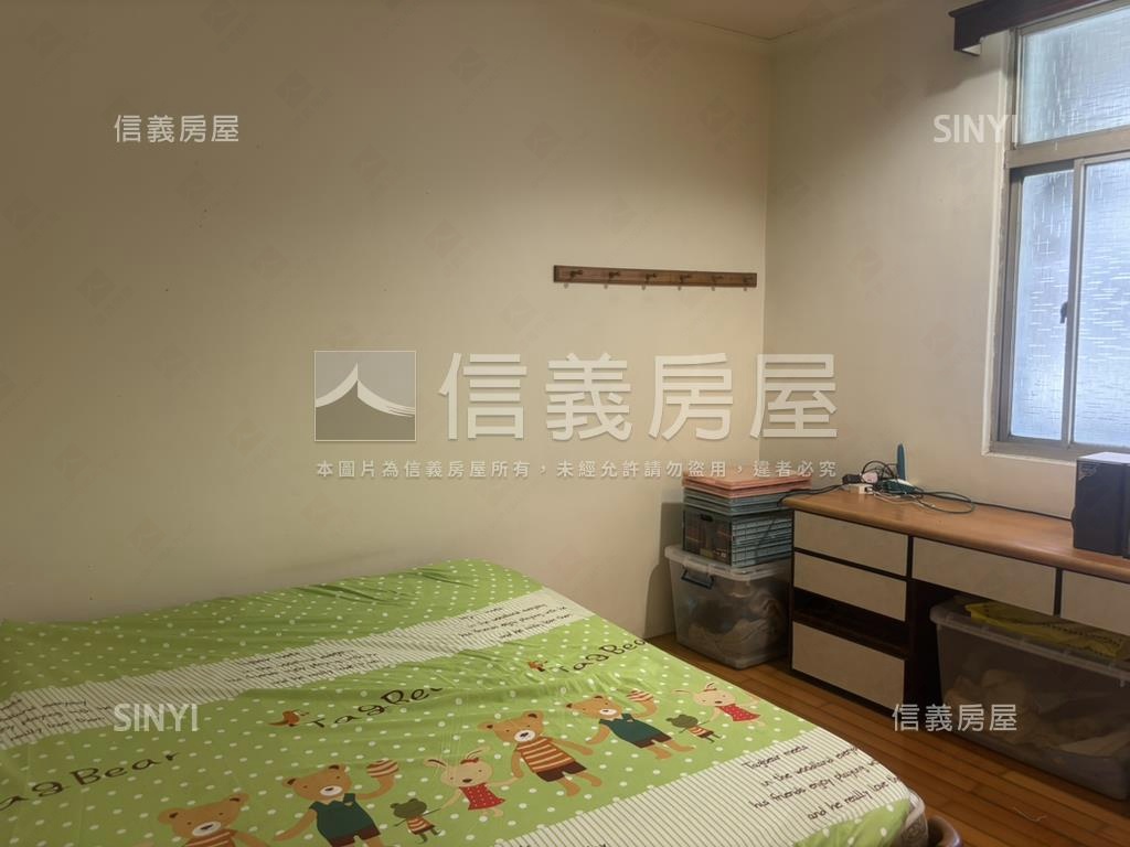 景美捷運方正２樓免爬高房屋室內格局與周邊環境