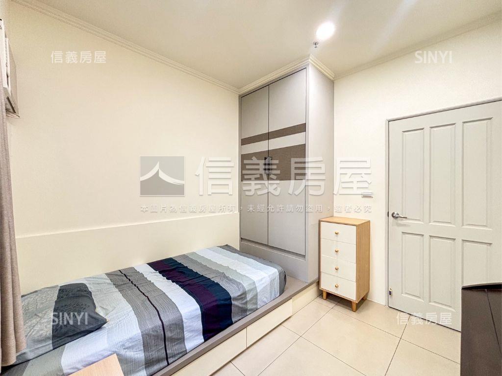 高鐵站前高樓景觀三房房屋室內格局與周邊環境