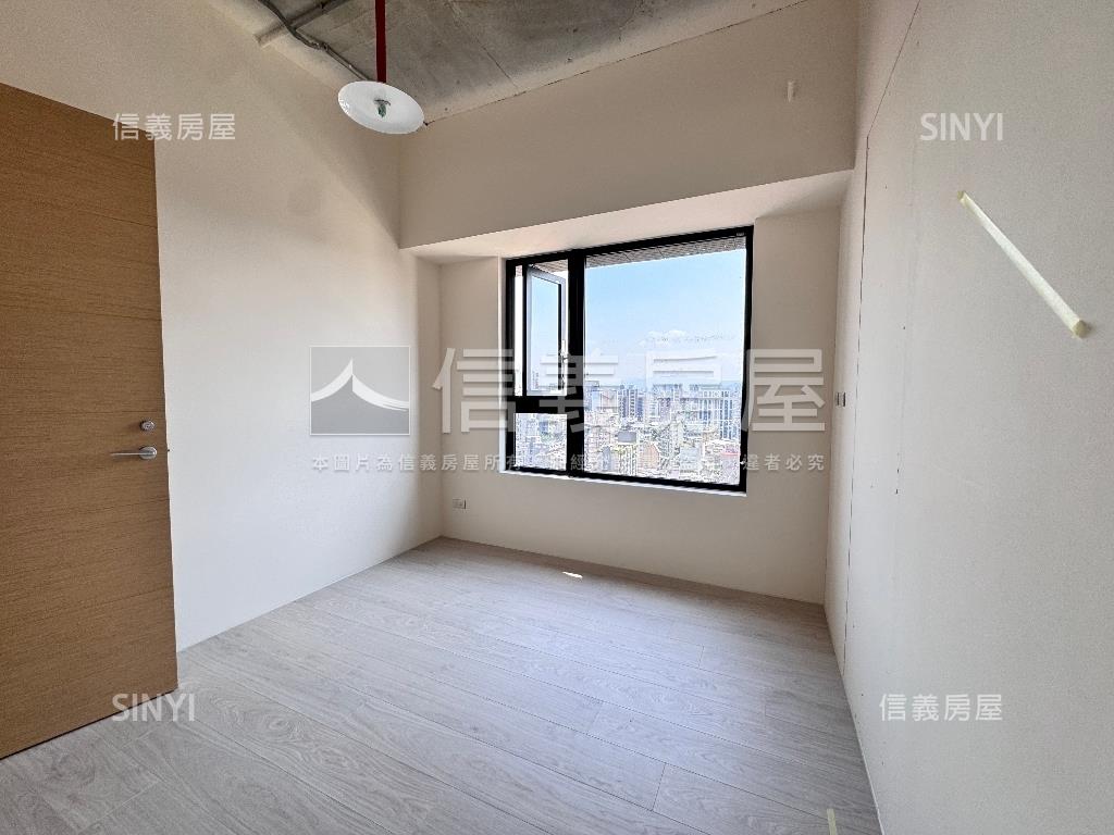 璞園榮㊣鋼骨兩房坡平車位房屋室內格局與周邊環境