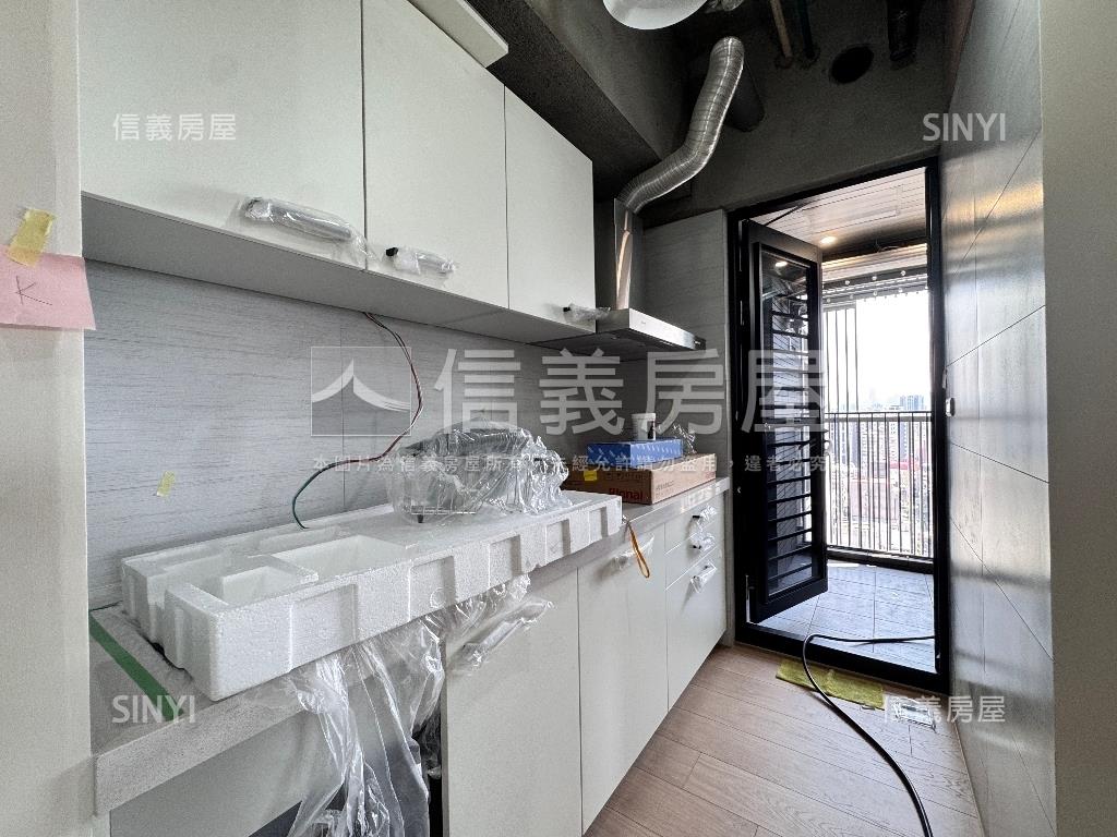 璞園榮㊣鋼骨兩房坡平車位房屋室內格局與周邊環境