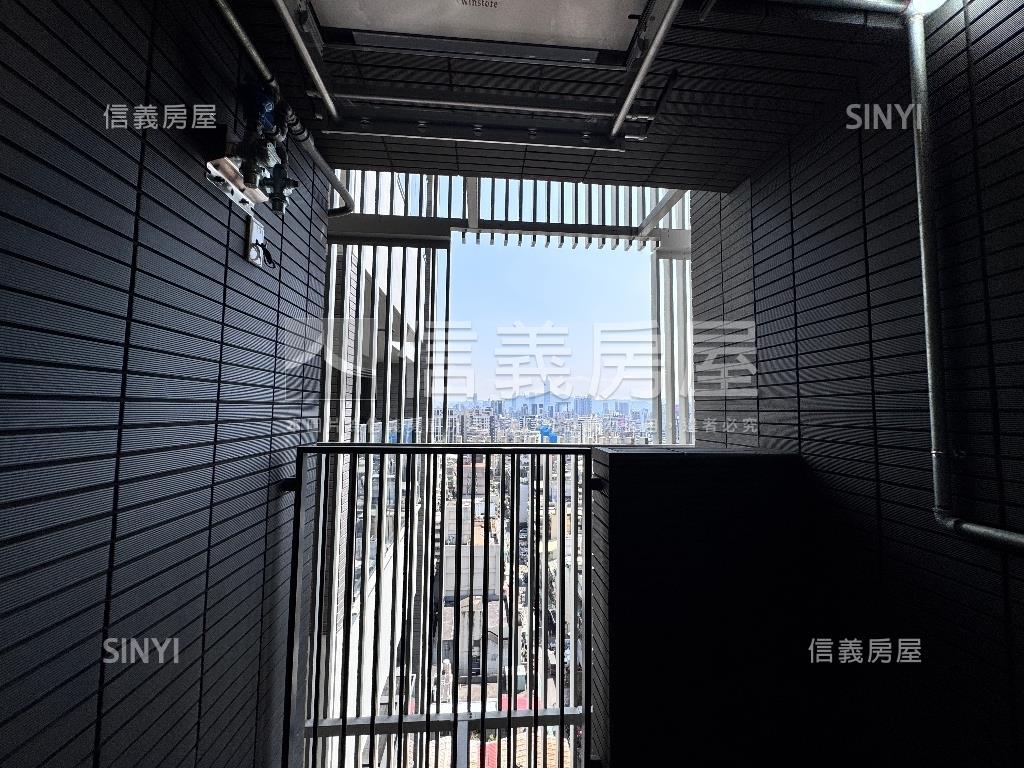 璞園榮㊣鋼骨兩房坡平車位房屋室內格局與周邊環境