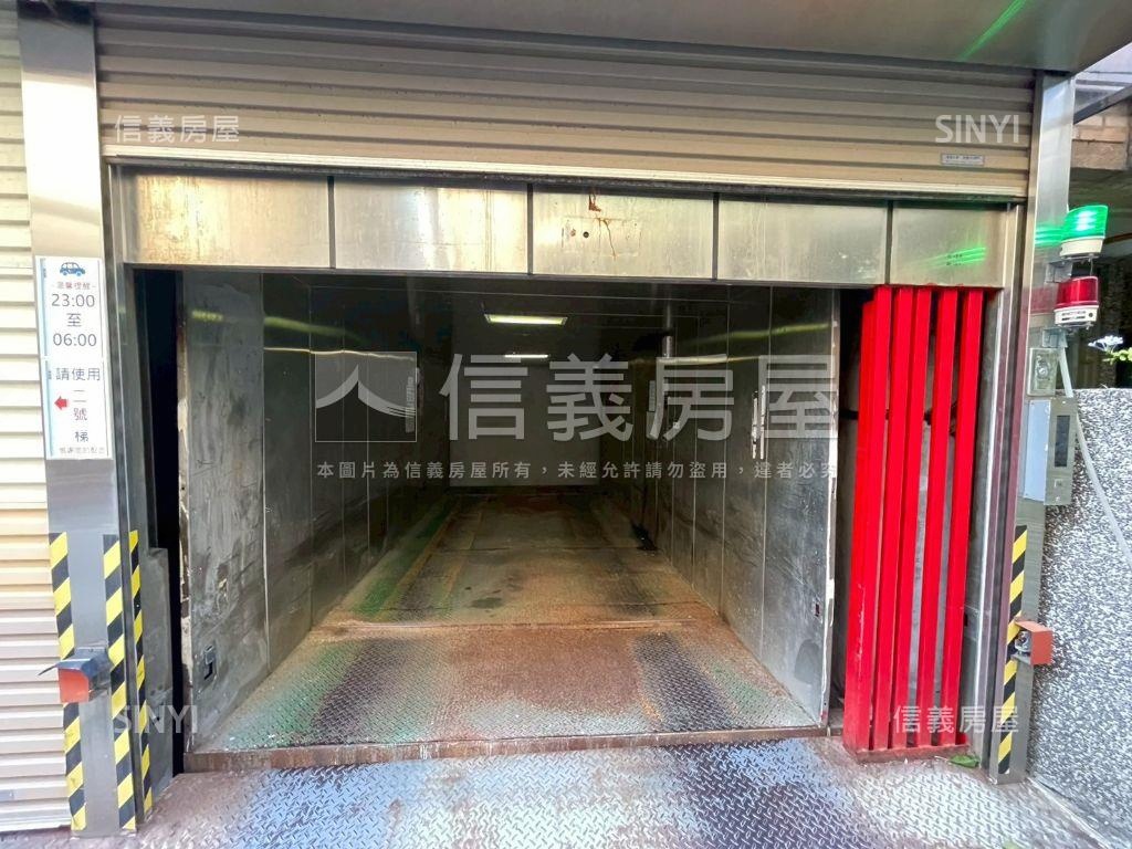 台大崇園‧機械平面車位房屋室內格局與周邊環境