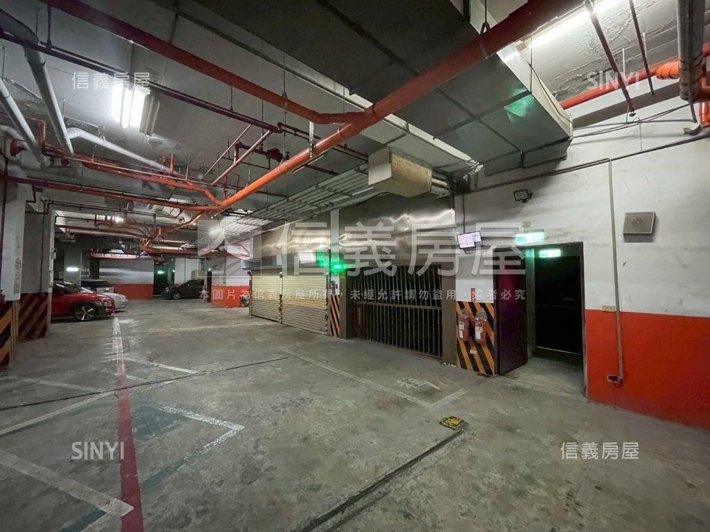 台大崇園‧機械平面車位房屋室內格局與周邊環境