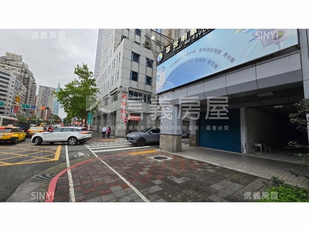 正信義路大馬路上金店面房屋室內格局與周邊環境