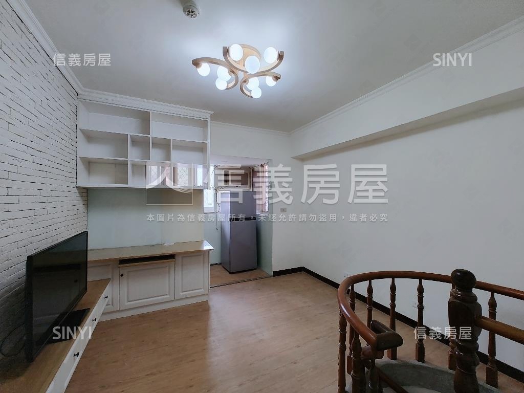 南環線旁精緻美宅房屋室內格局與周邊環境