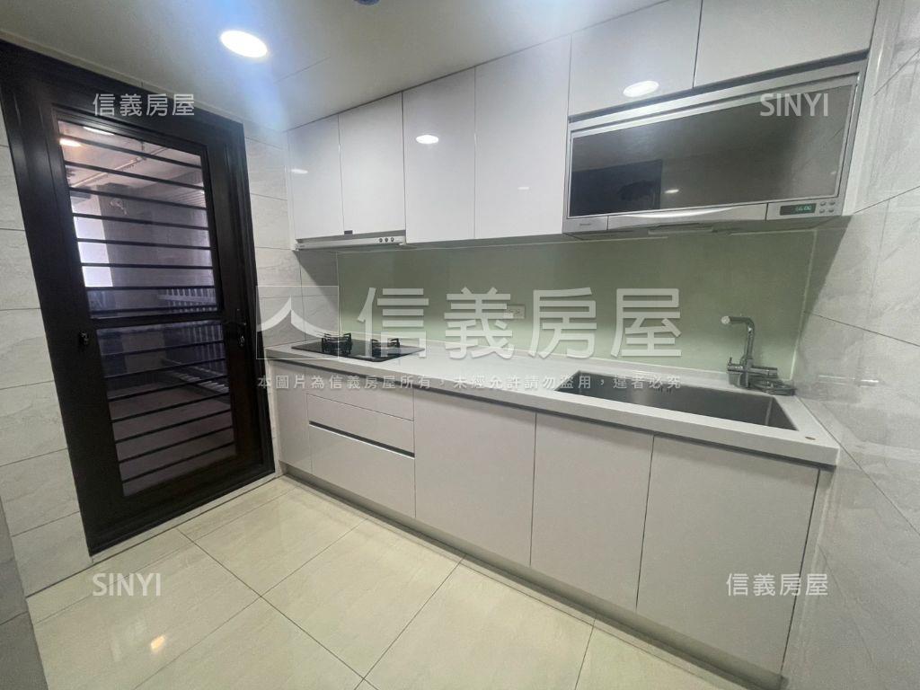 喜全森鑄三房＋車位房屋室內格局與周邊環境
