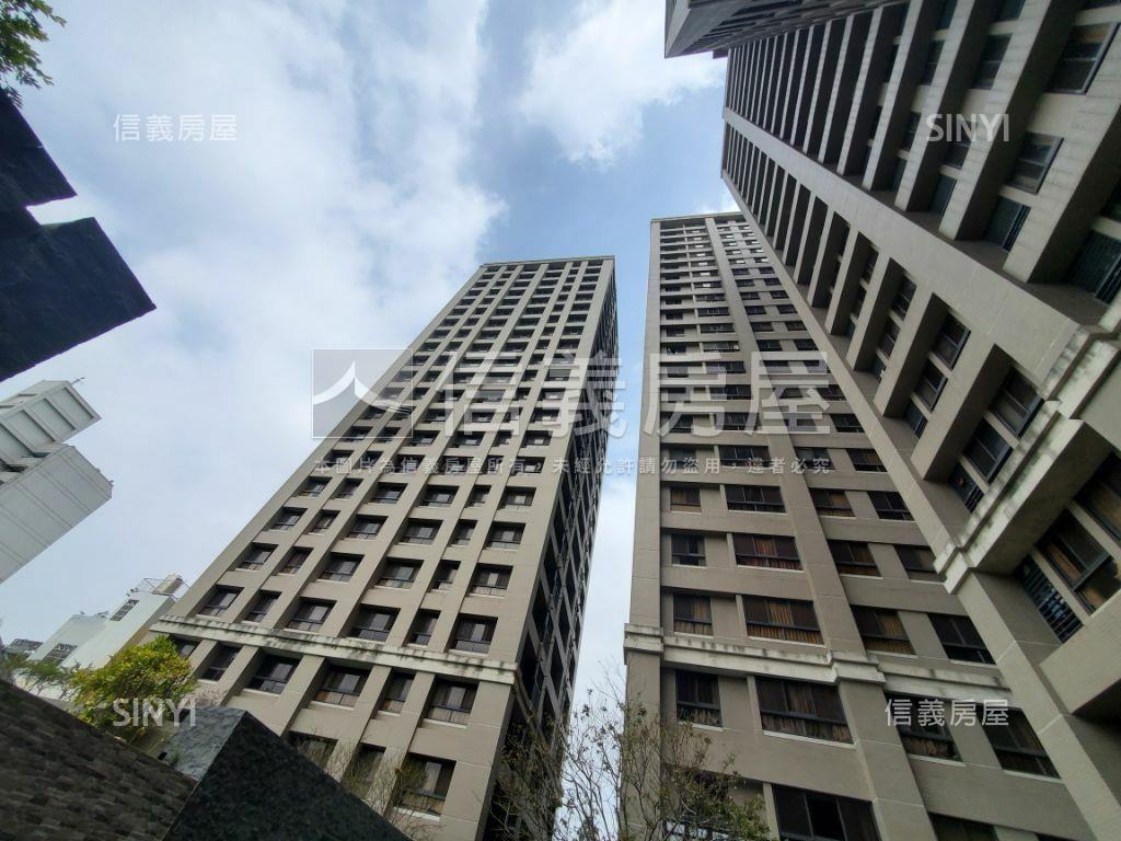 健康公園旁１２米面寬店面房屋室內格局與周邊環境