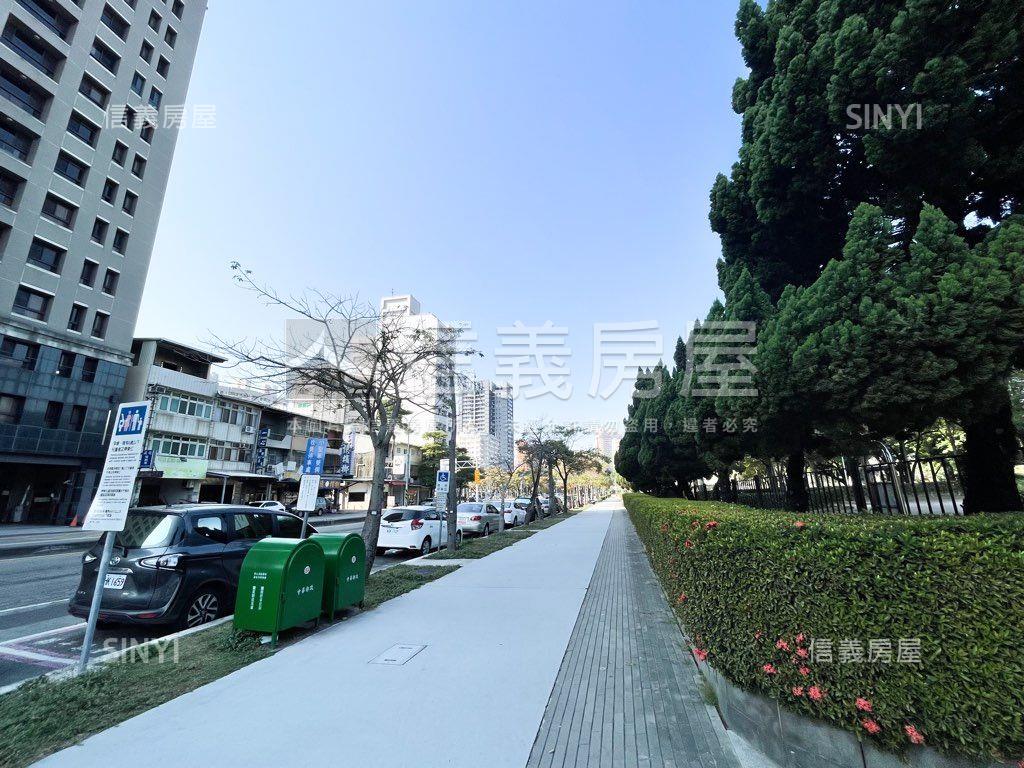健康公園旁１２米面寬店面房屋室內格局與周邊環境