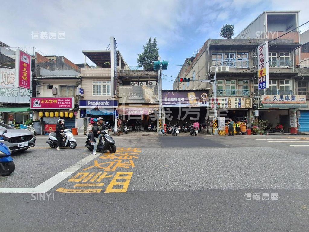 桃鶯路強棒黃金店面房屋室內格局與周邊環境