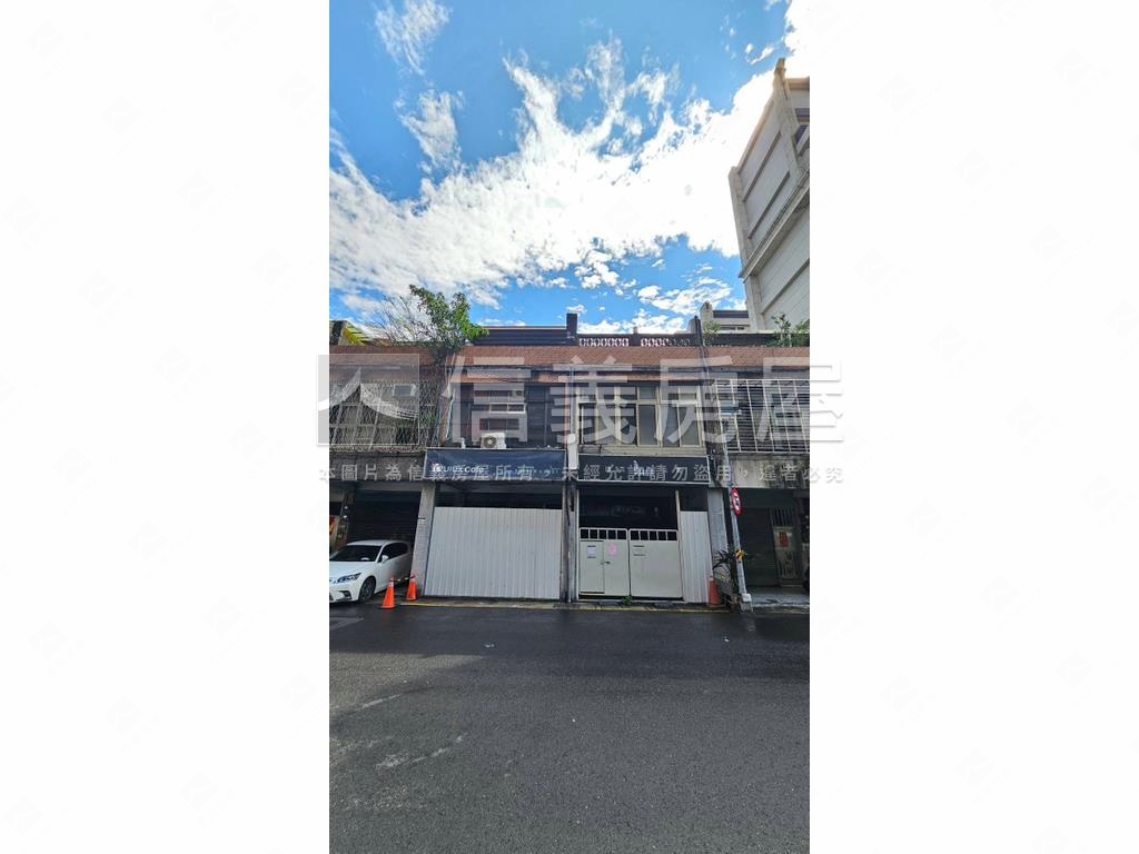 信義ＳＭＡＲＴ透天房屋室內格局與周邊環境