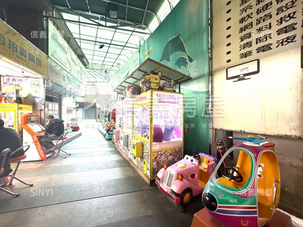 湳雅夜市挑高金店房屋室內格局與周邊環境