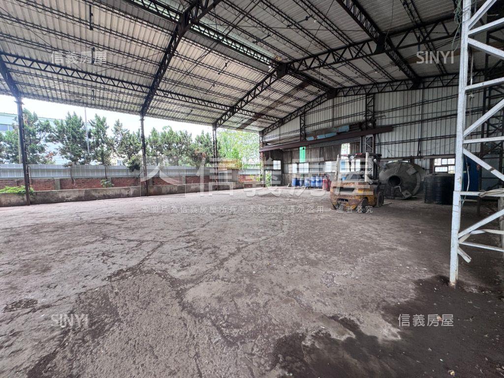 官田工業區９３５坪廠房房屋室內格局與周邊環境