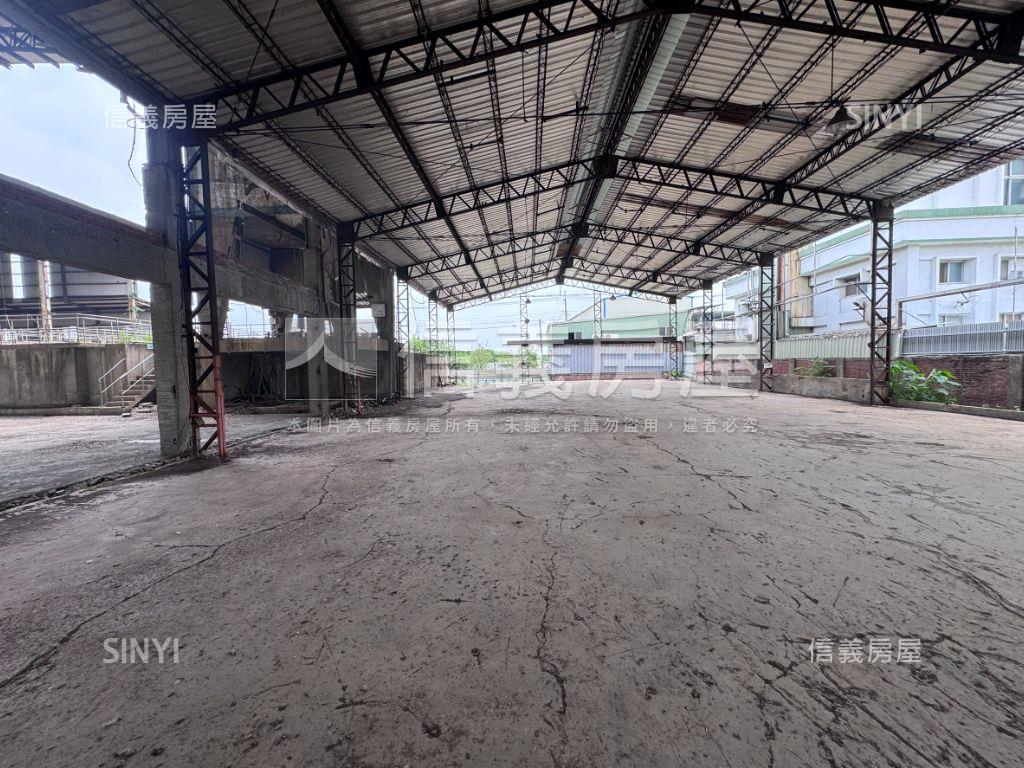 官田工業區９３５坪廠房房屋室內格局與周邊環境