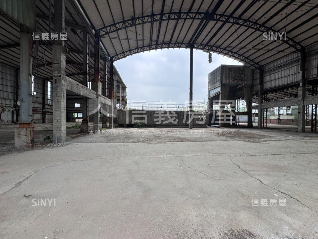 官田工業區９３５坪廠房房屋室內格局與周邊環境