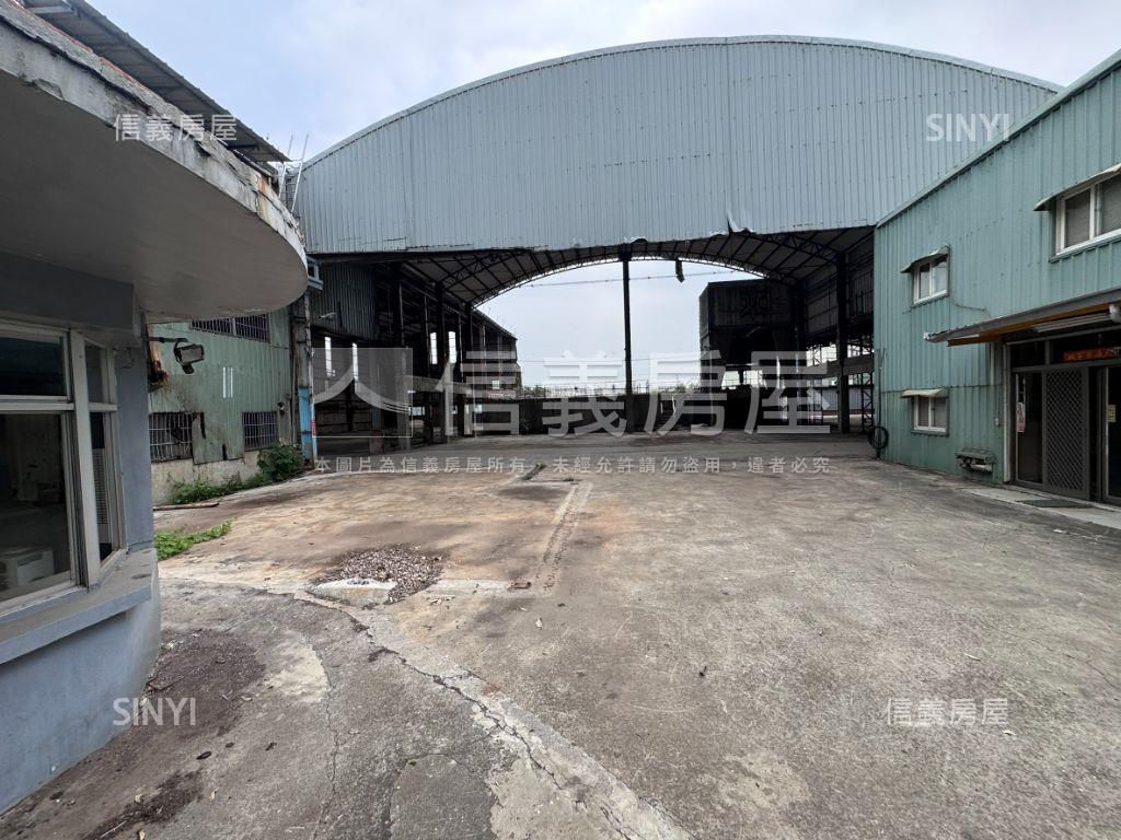 官田工業區９３５坪廠房房屋室內格局與周邊環境