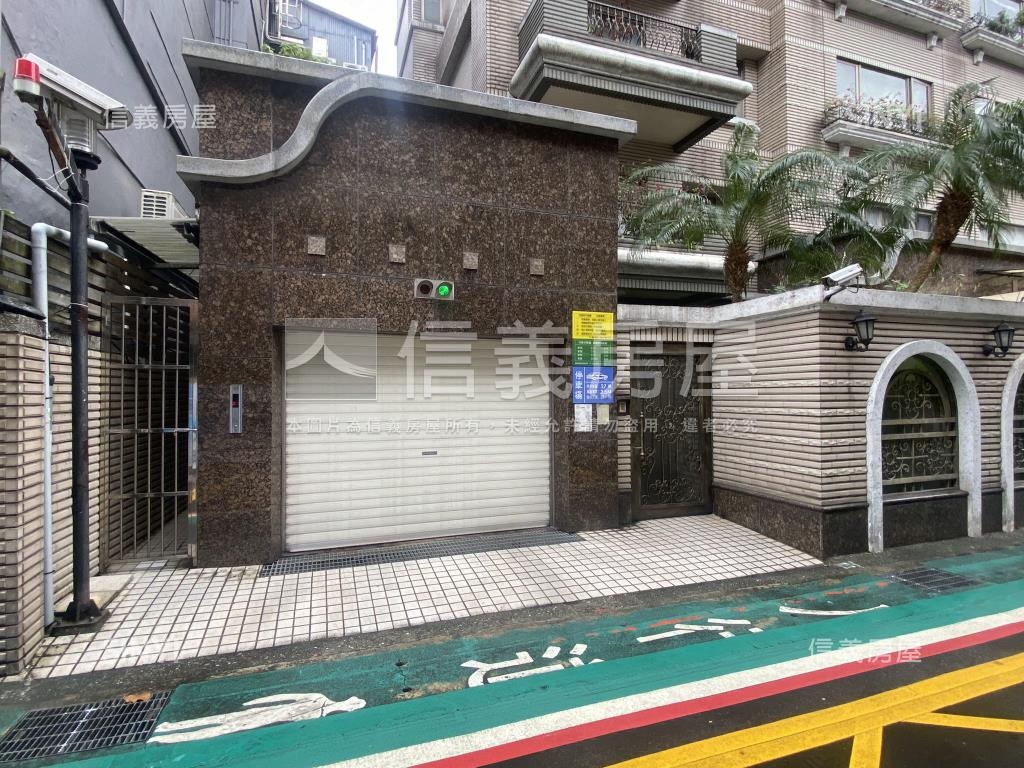 瑞安街２２２巷機平車位房屋室內格局與周邊環境