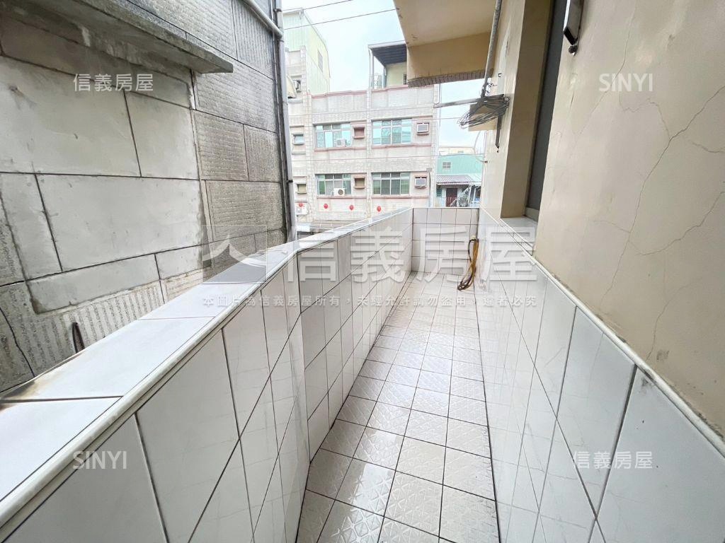 近夢時代面寬臨路土地房屋室內格局與周邊環境