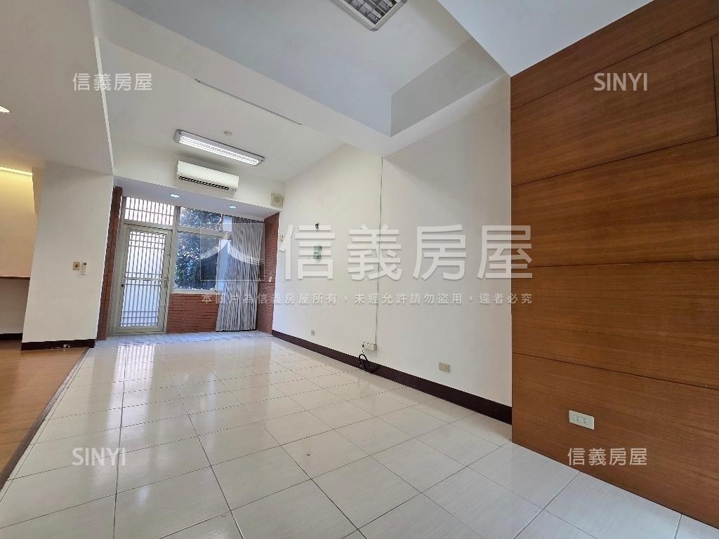湖觀２房綠意景觀房屋室內格局與周邊環境