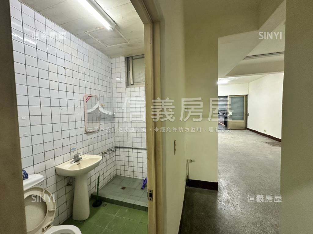 ★永安街店面★大面寬醒目房屋室內格局與周邊環境