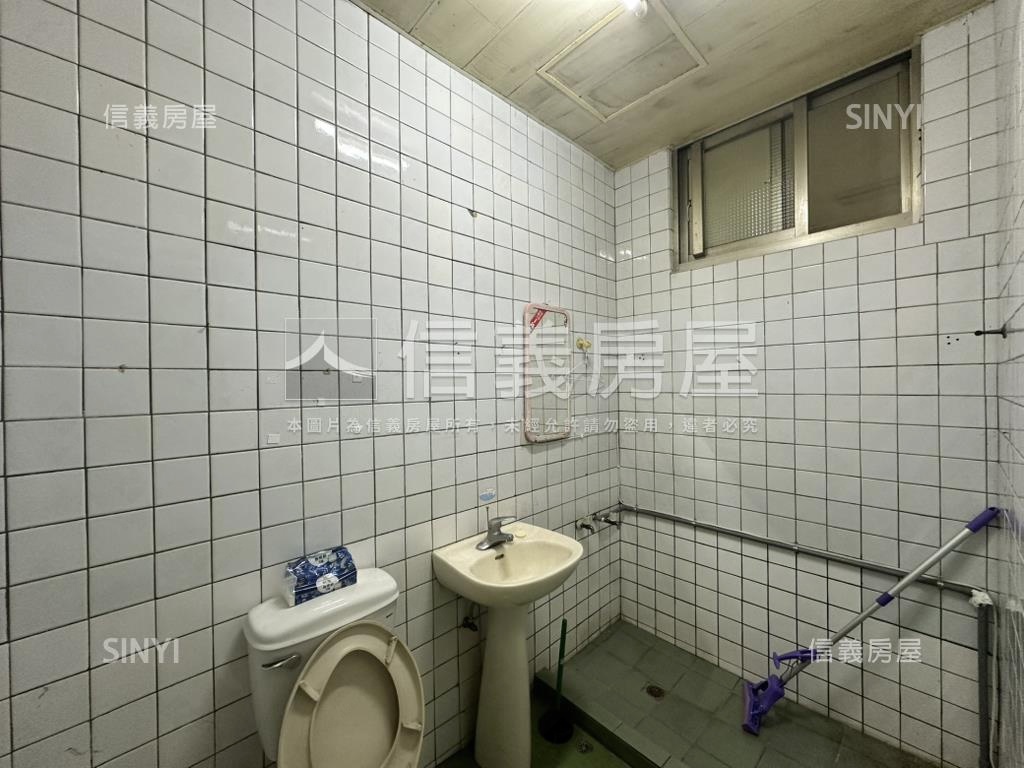 ★永安街店面★大面寬醒目房屋室內格局與周邊環境