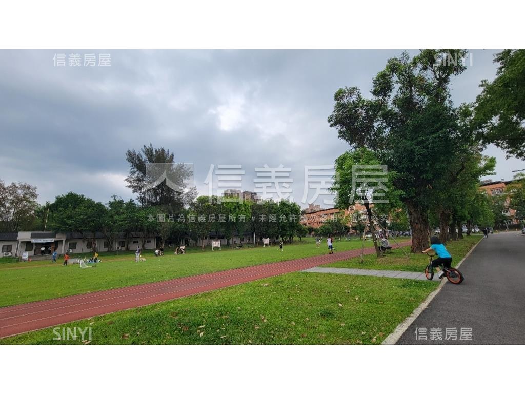 心天母。２＋１有車位房屋室內格局與周邊環境