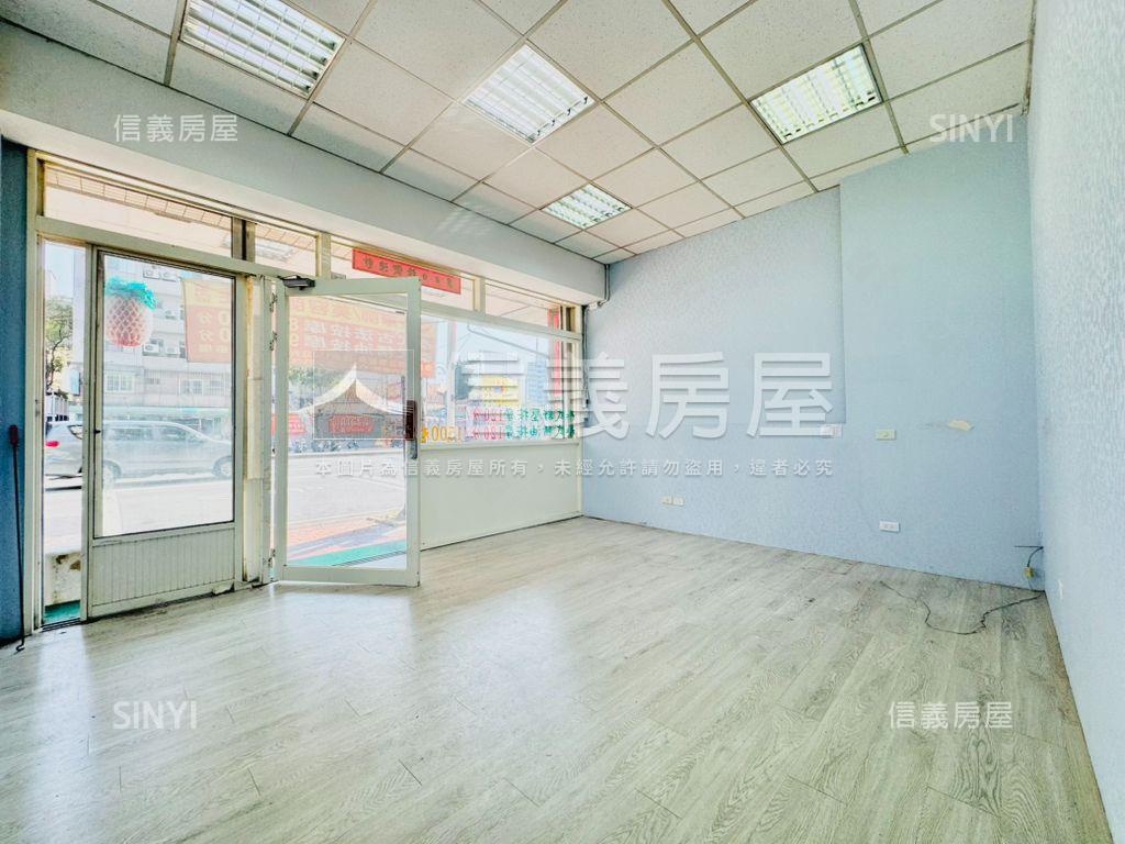 正文心南路透店房屋室內格局與周邊環境