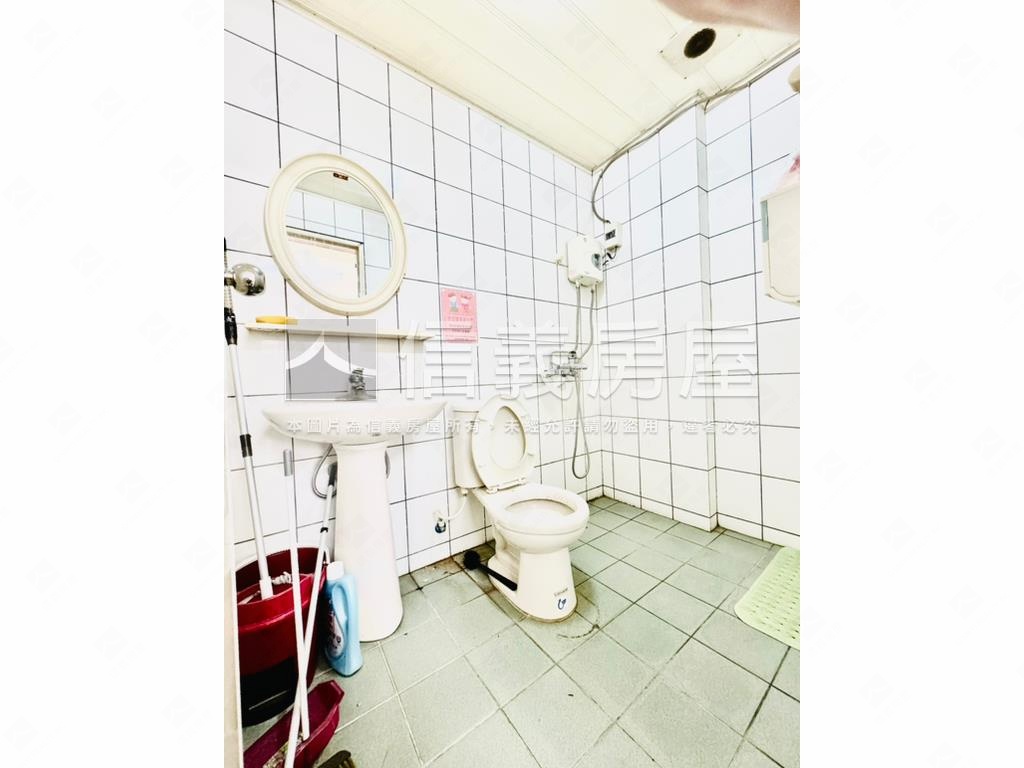 正文心南路透店房屋室內格局與周邊環境