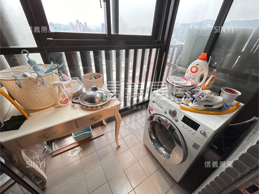 專任美河市高樓美兩房房屋室內格局與周邊環境