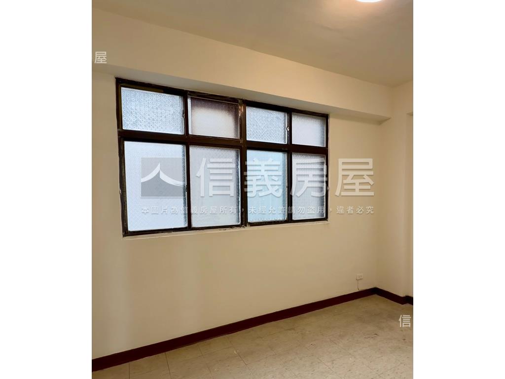 近園道旁三房美寓房屋室內格局與周邊環境