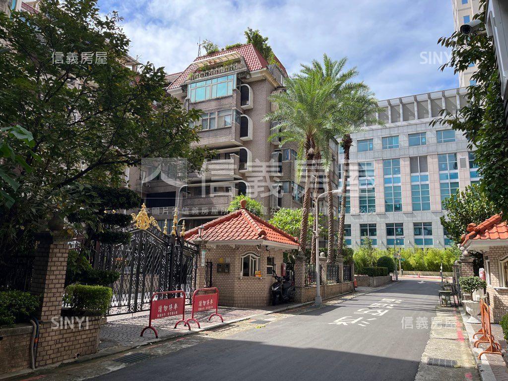 愛貴園豪邸房屋室內格局與周邊環境