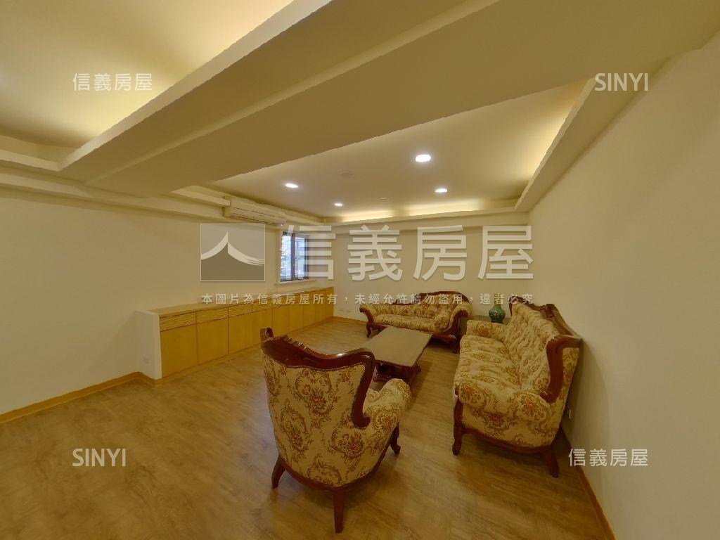 愛貴園豪邸房屋室內格局與周邊環境