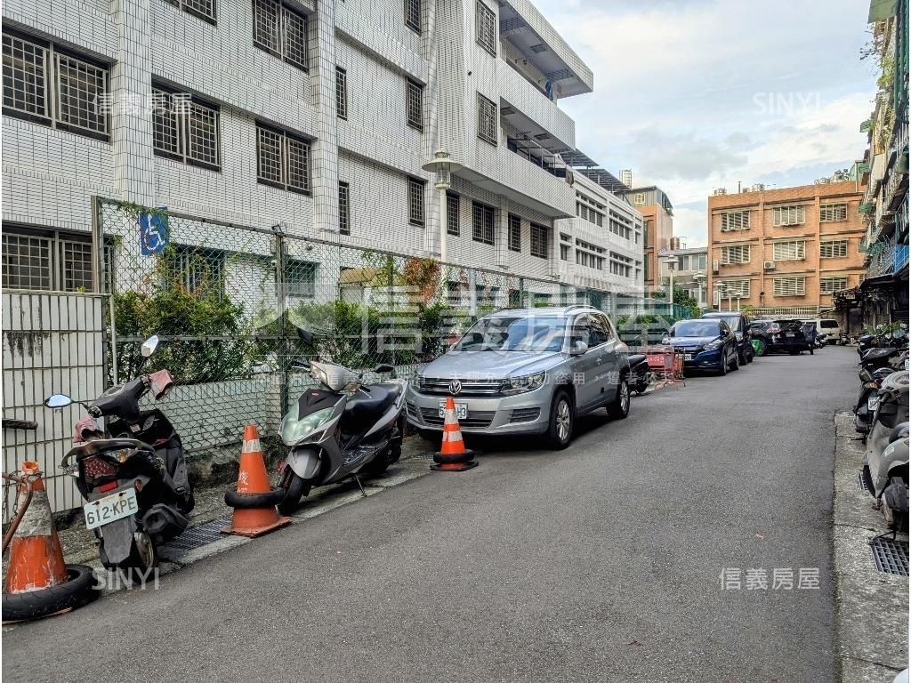 光明聚鼎房屋室內格局與周邊環境