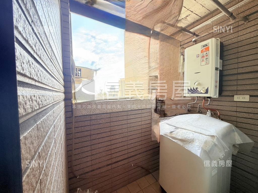 科博之星兩房平車房屋室內格局與周邊環境