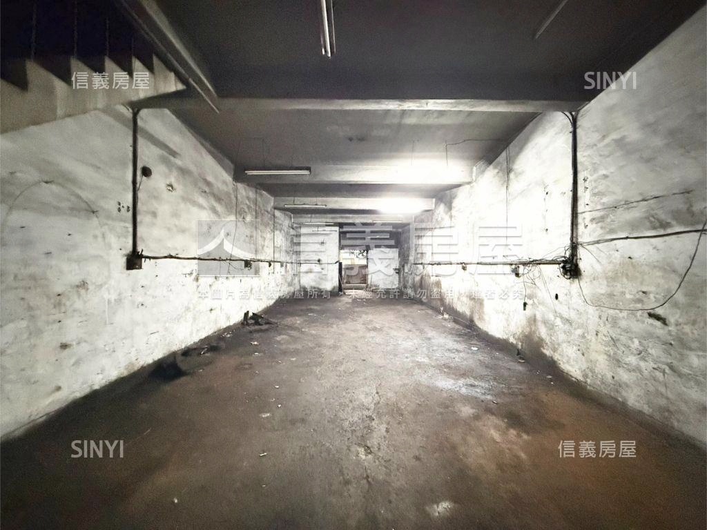 新莊南路大廠房房屋室內格局與周邊環境