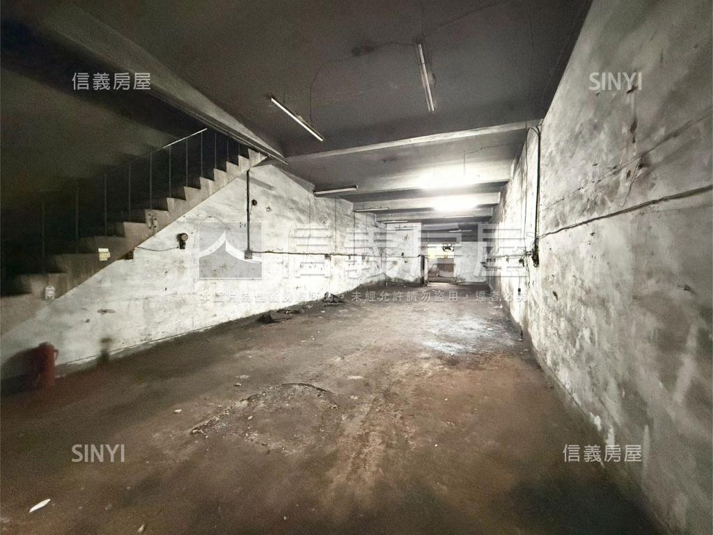 新莊南路大廠房房屋室內格局與周邊環境