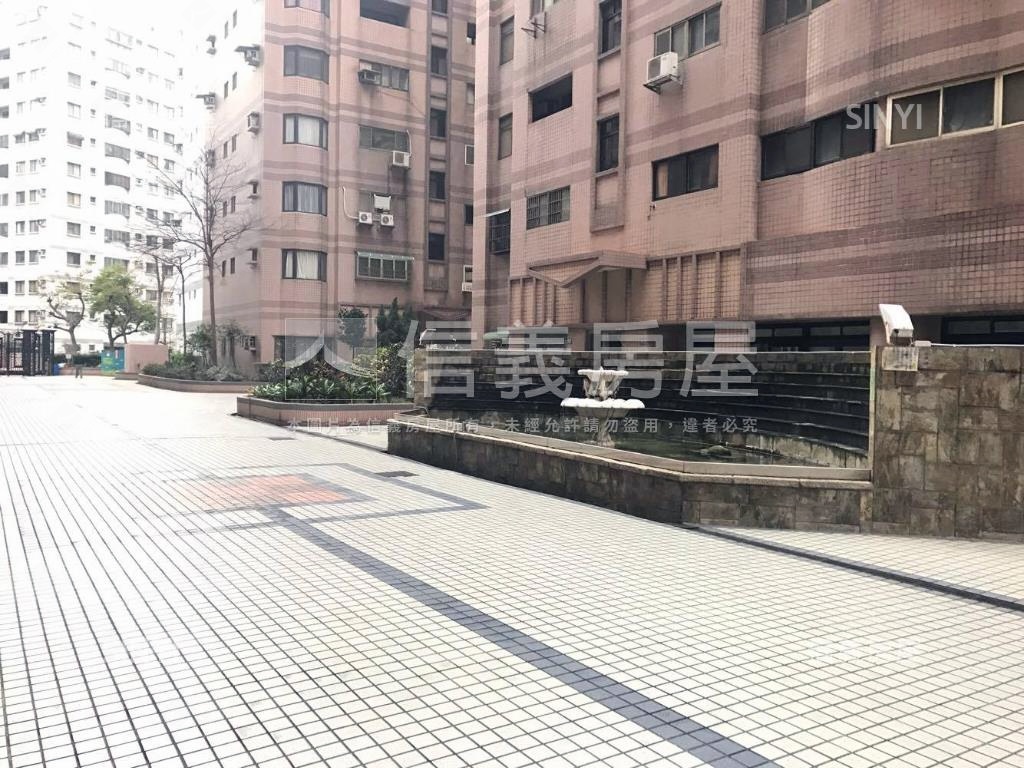 輕鬆成家英雄鎮小資美套房房屋室內格局與周邊環境