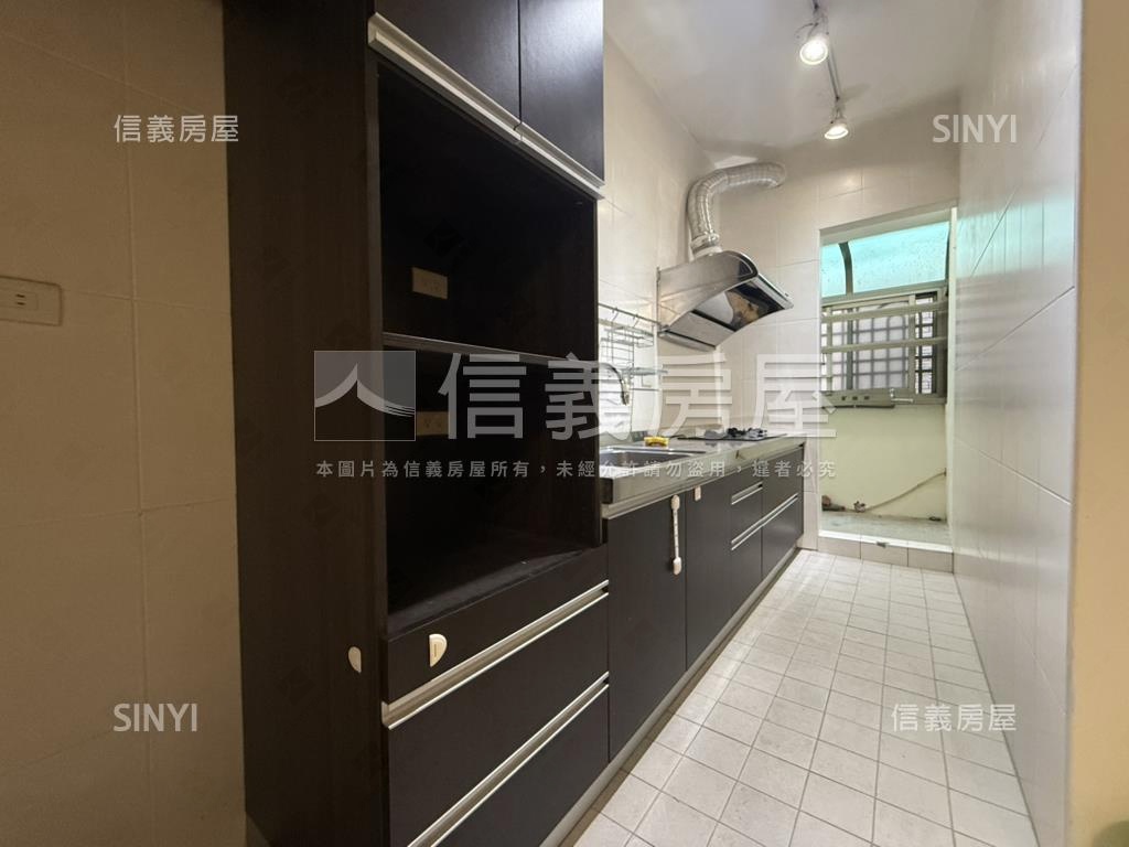武陵首購成家美寓房屋室內格局與周邊環境