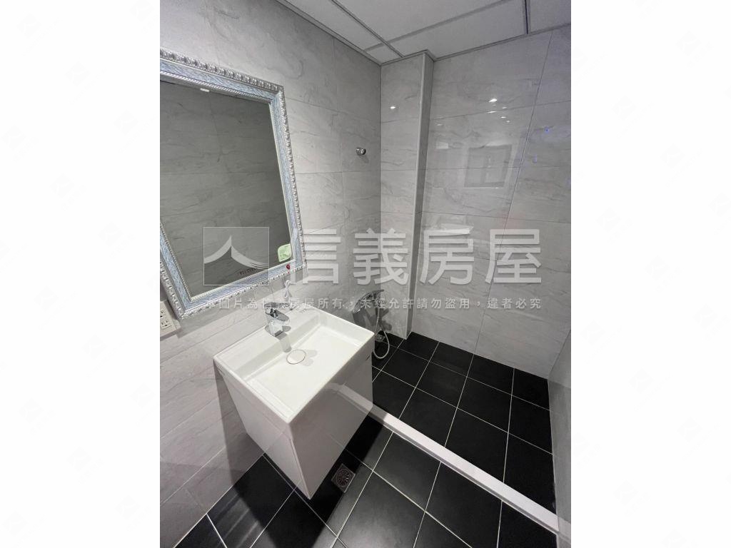 中區兩房房屋室內格局與周邊環境