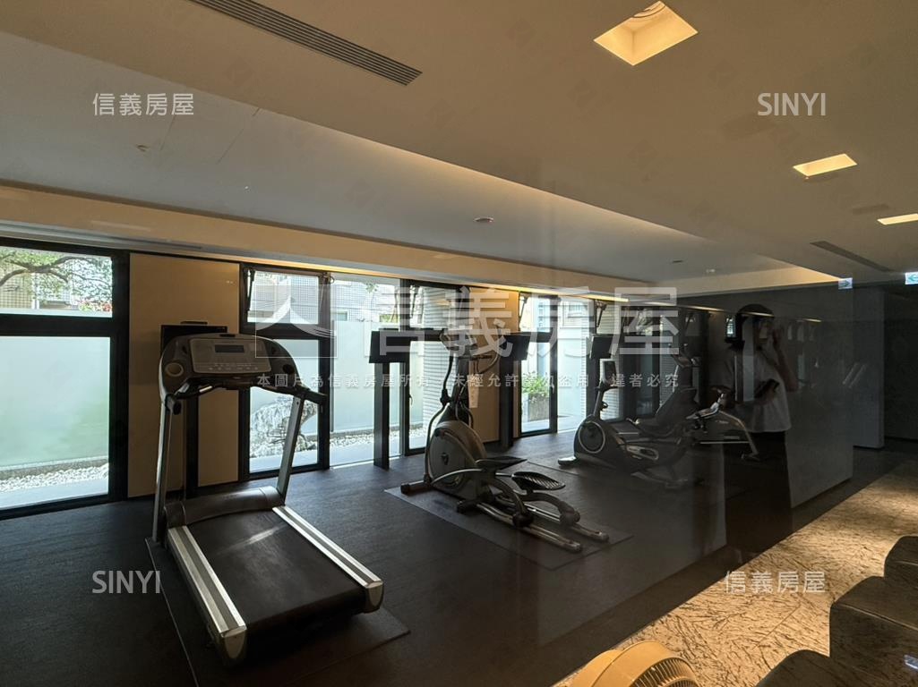 稀有～惠宇可觀四房平車房屋室內格局與周邊環境