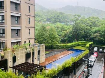 專任！榮總特區兩房電梯