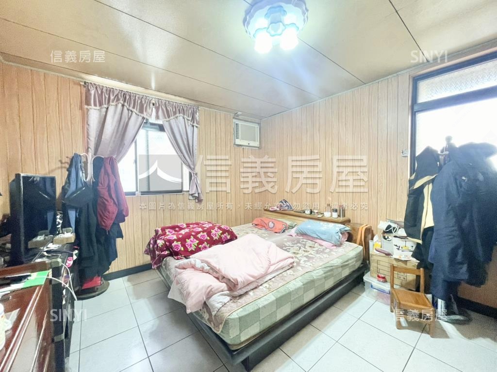 近未來捷運．國小３房２衛房屋室內格局與周邊環境