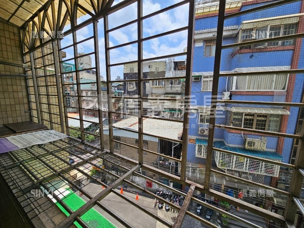 頂溪國小靜巷公寓房屋室內格局與周邊環境