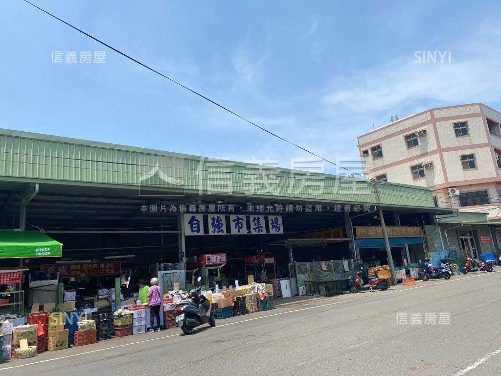 忠孝四房●有平面車位房屋室內格局與周邊環境