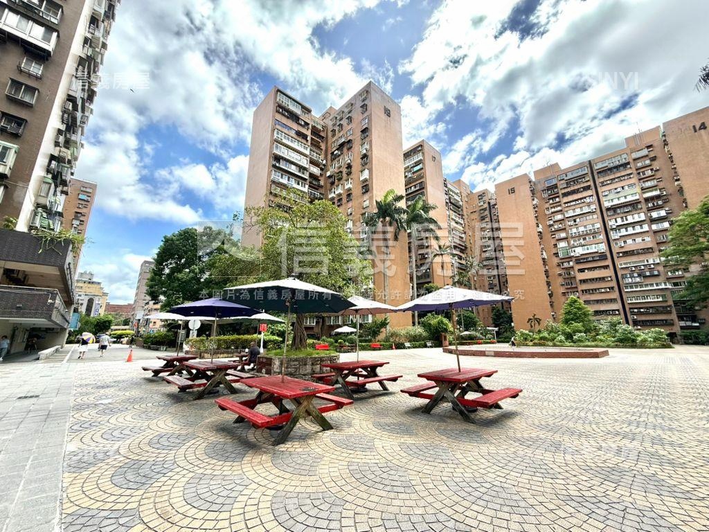 【新接】成功辦公面中庭房屋室內格局與周邊環境