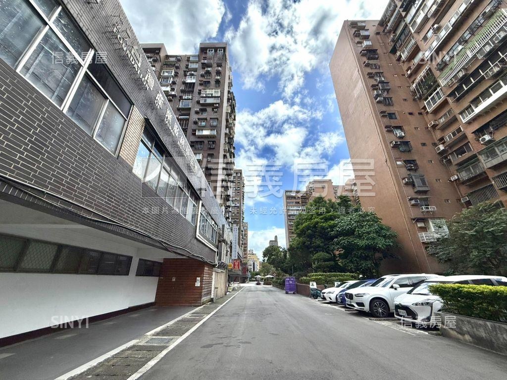 【新接】成功辦公面中庭房屋室內格局與周邊環境