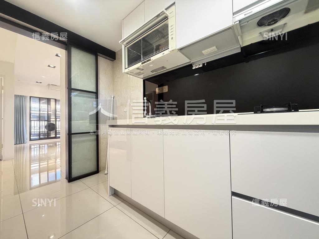 和發ＬａＶｉｅ三房車位房屋室內格局與周邊環境