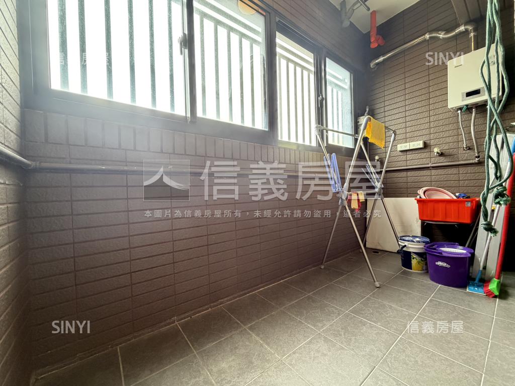 和發ＬａＶｉｅ三房車位房屋室內格局與周邊環境