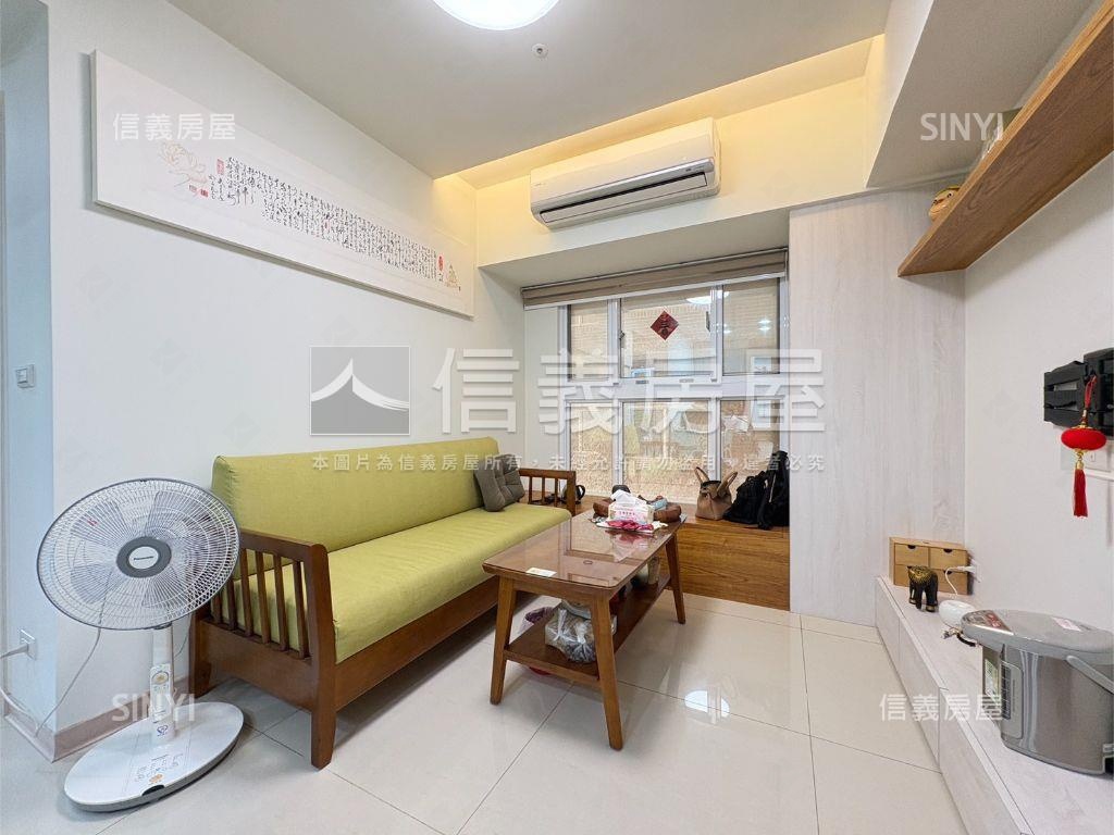 誠售濕地公園容邑ＰＡＲＫ房屋室內格局與周邊環境