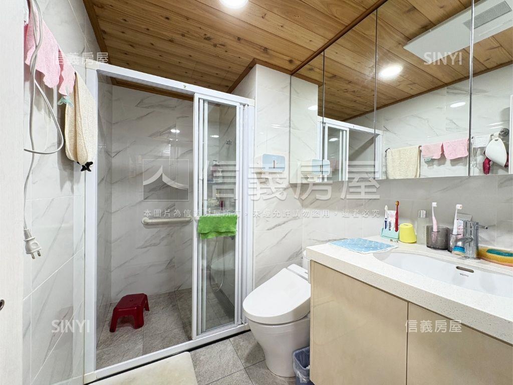 誠售濕地公園容邑ＰＡＲＫ房屋室內格局與周邊環境