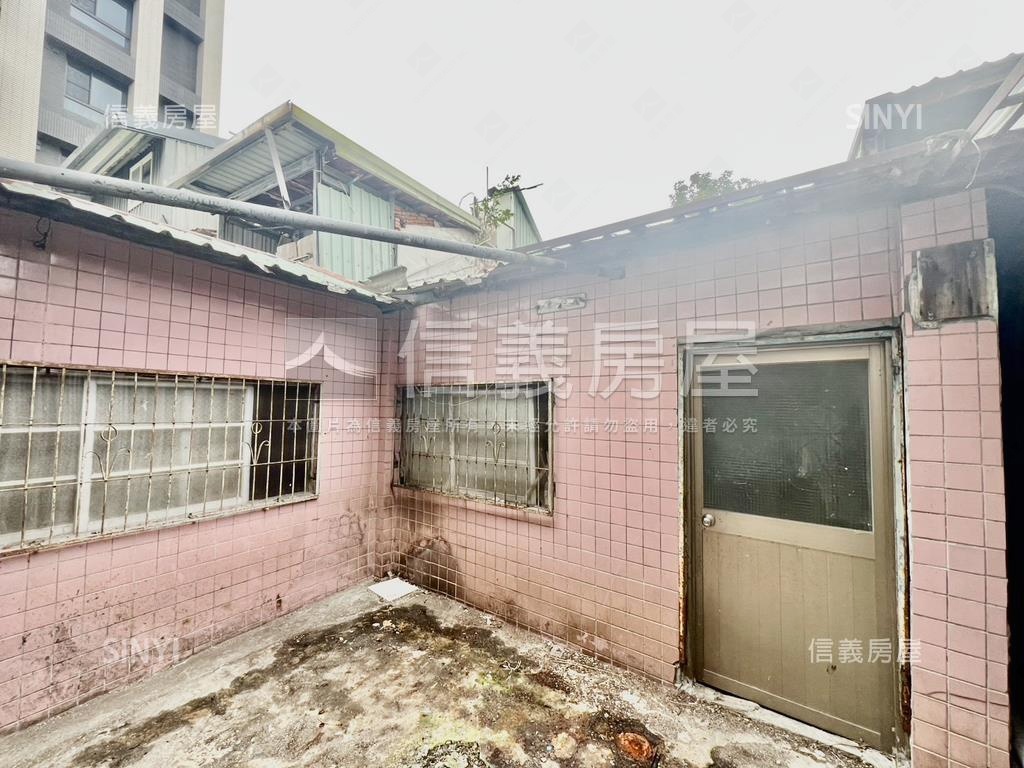 稀有土持多重購退稅佳房屋室內格局與周邊環境